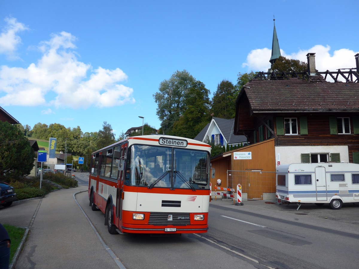 (166'038) - Frey, Opfikon - GL 15'272 - FBW/R&J (ex Tiemann, Oetwil Nr. 20; ex AAGS Schwyz Nr. 20) am 4. Oktober 2015 in Heimiswil, Post