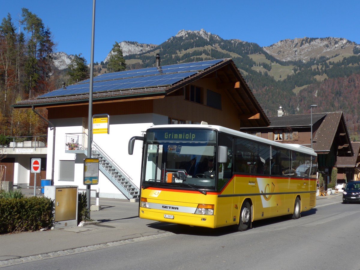 (166'505) - Spring, Schwenden - BE 26'671 - Setra am 1. November 2015 in Oey, Chirelgand