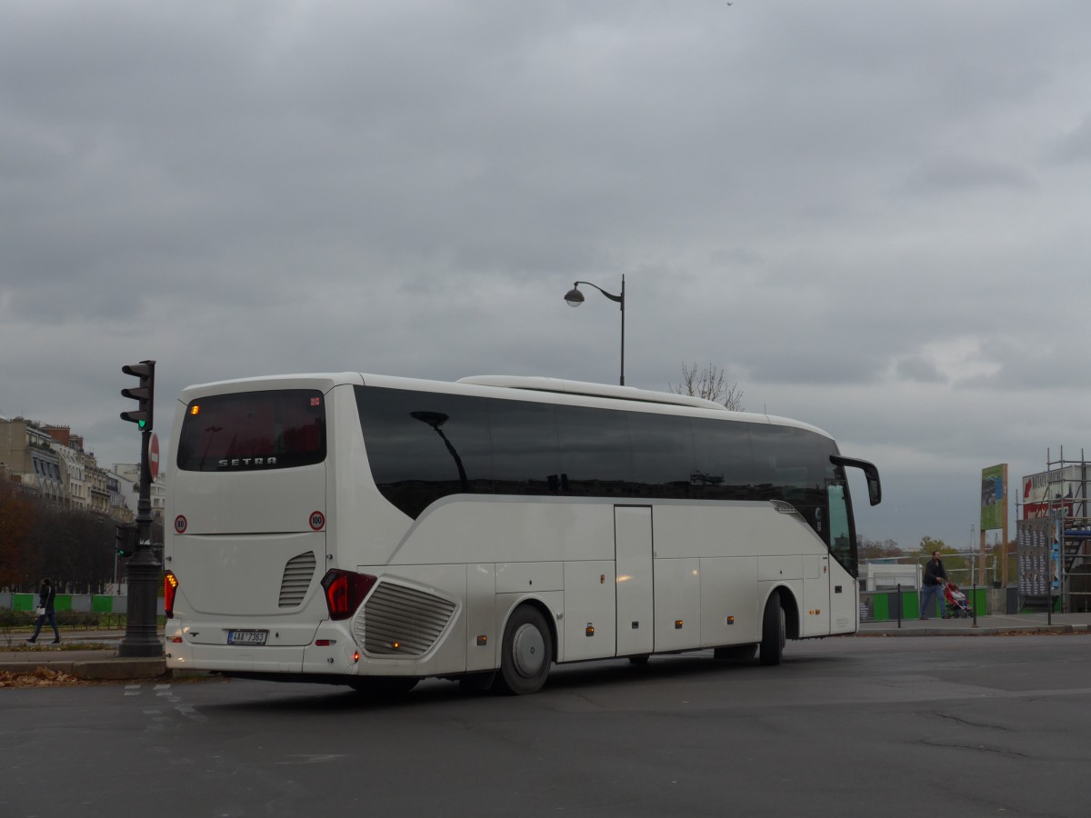 (166'996) - Aus Tschechien: Kaiser, Praha - 4AA 7363 - Setra am 16. November 2015 in Paris, Alma-Marceau