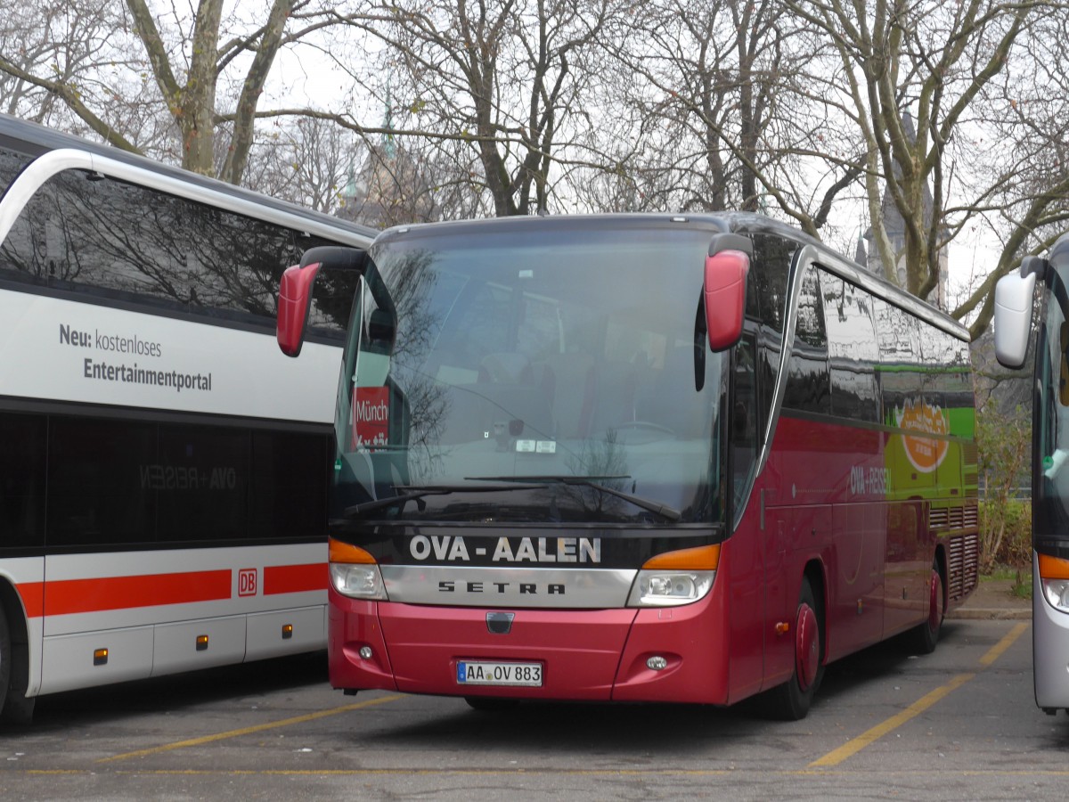 (167'675) - Aus Deutschland: OVA Aalen - AA-OV 883 - Setra am 5. Dezember 2015 in Zrich, Sihlquai