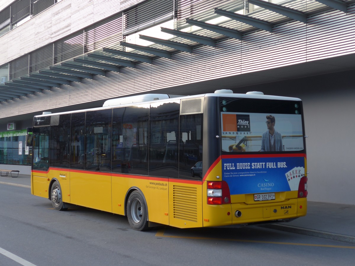 (167'774) - Gessinger, Bad Ragaz - GR 102'391 - MAN/Gppel am 19. Dezember 2015 beim Bahnhof Landquart