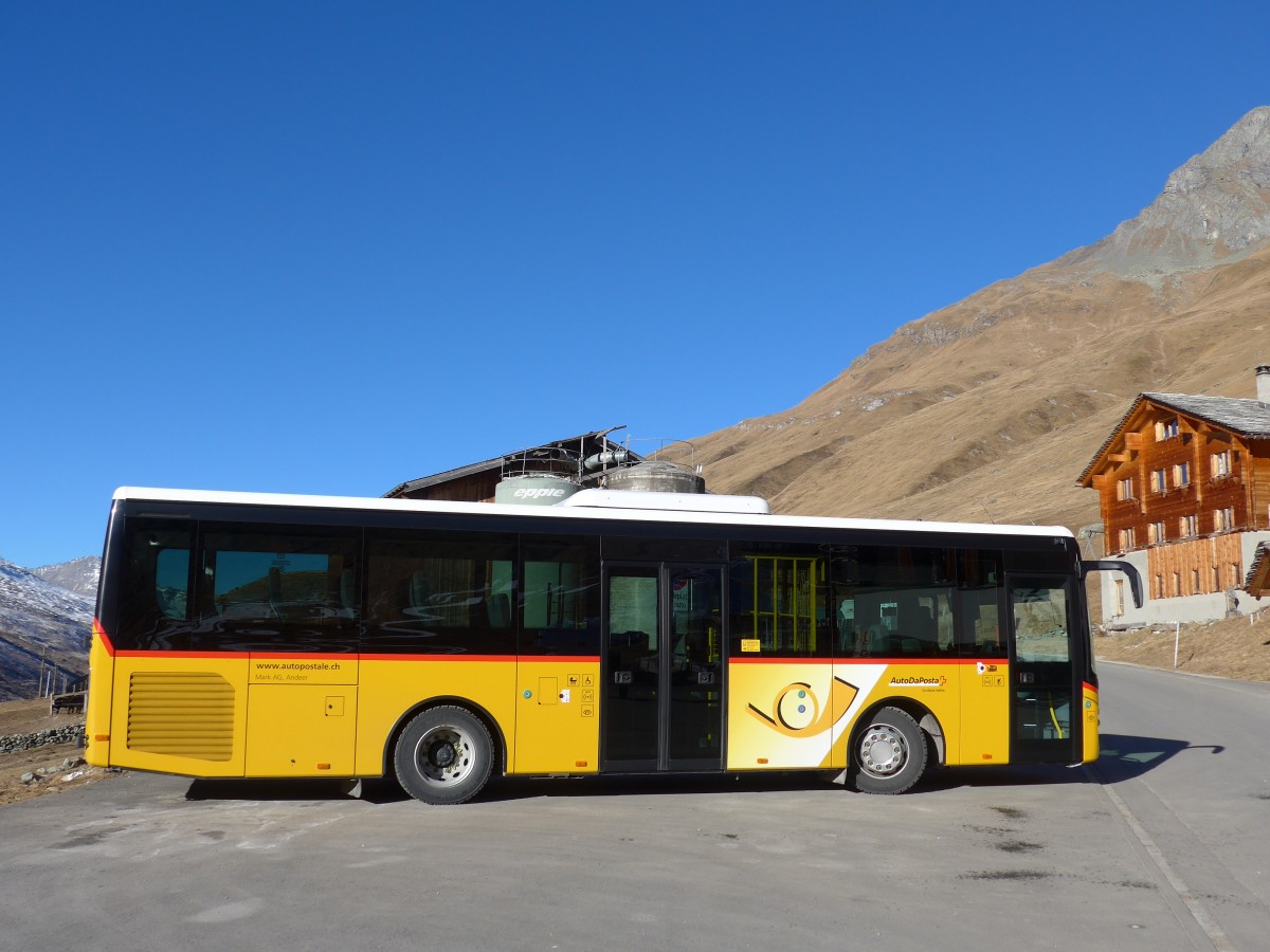 (168'066) - Mark, Andeer - GR 163'711 - Iveco am 29. Dezember 2015 in Juf