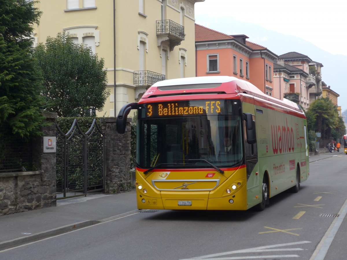 (168'640) - AutoPostale Ticino - TI 264'796 - Volvo am 6. Februar 2016 in Bellinzoina, Fermata provvisoria