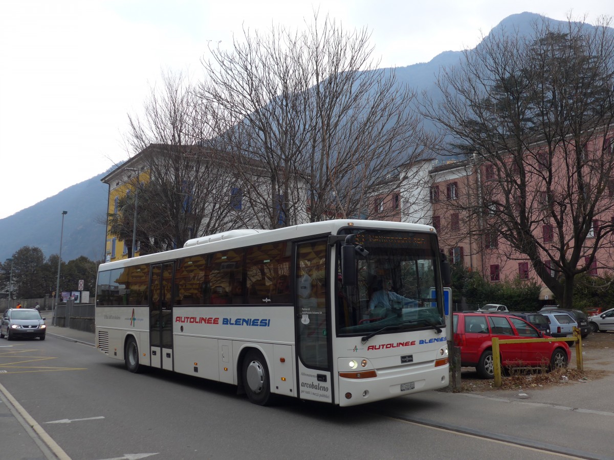 (168'666) - ABl Biasca - Nr. 11/TI 231'011 - Van Hool am 6. Februar 2016 in Bellinzona, Fermata provvisoria