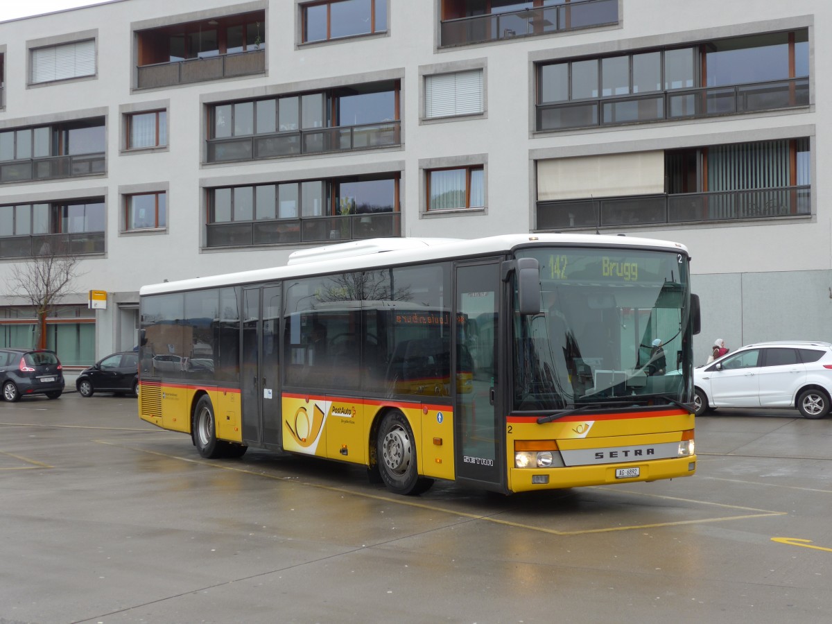 (168'769) - Keller, Hottwil - Nr. 2/AG 6892 - Setra am 20. Februar 2016 beim Bahnhof Laufenburg