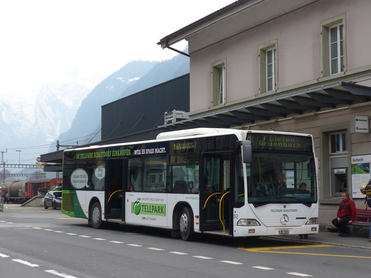 (169'430) - AAGU Altdorf - Nr. 52/UR 9259 - Mercedes am 25. Mrz 2016 beim Bahnhof Erstfeld