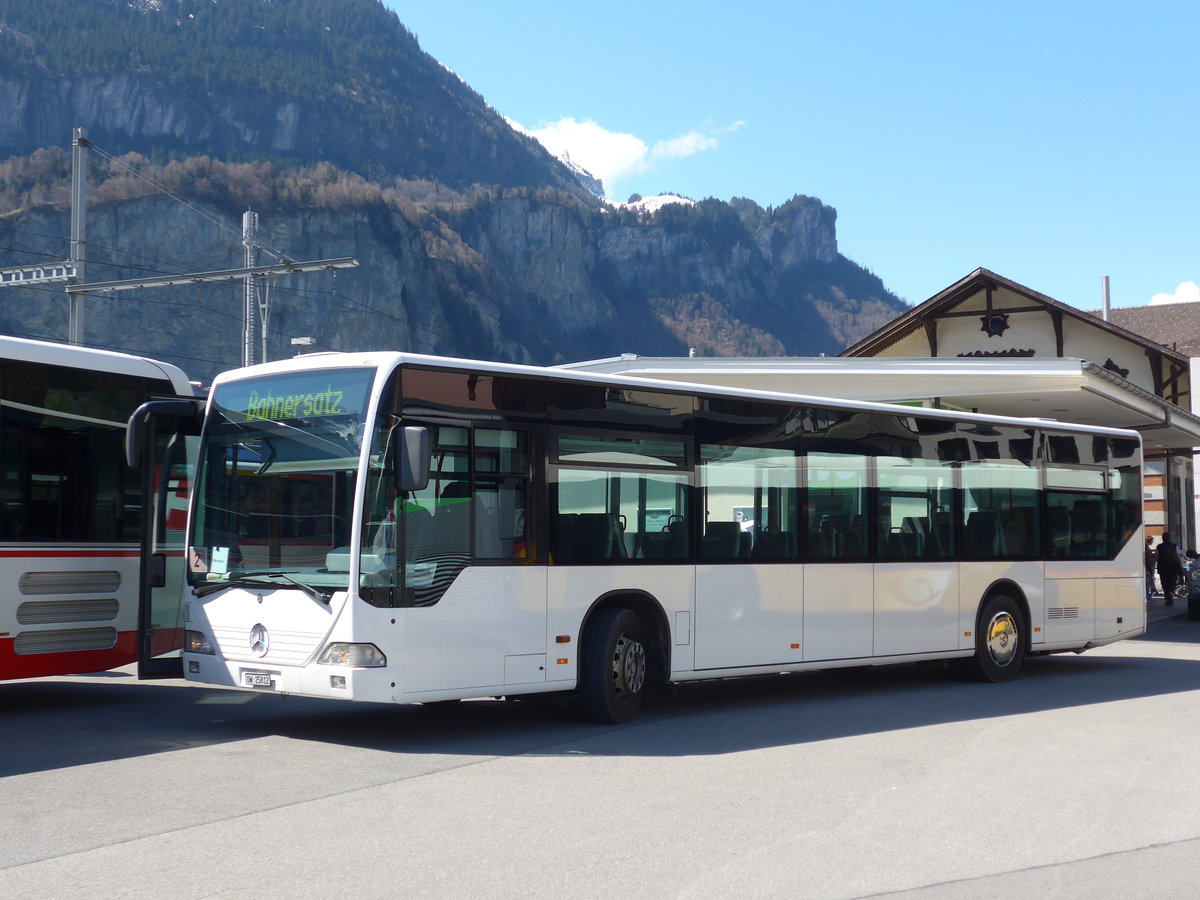 (169'832) - Koch, Giswil - OW 25'812 - Mercedes am 11. April 2016 beim Bahnhof Meiringen