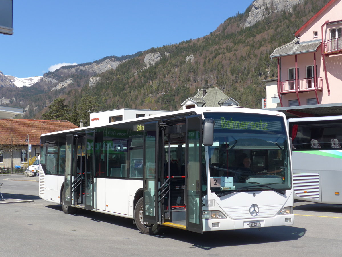 (169'835) - Koch, Giswil - OW 25'812 - Mercedes am 11. April 2016 beim Bahnhof Meiringen