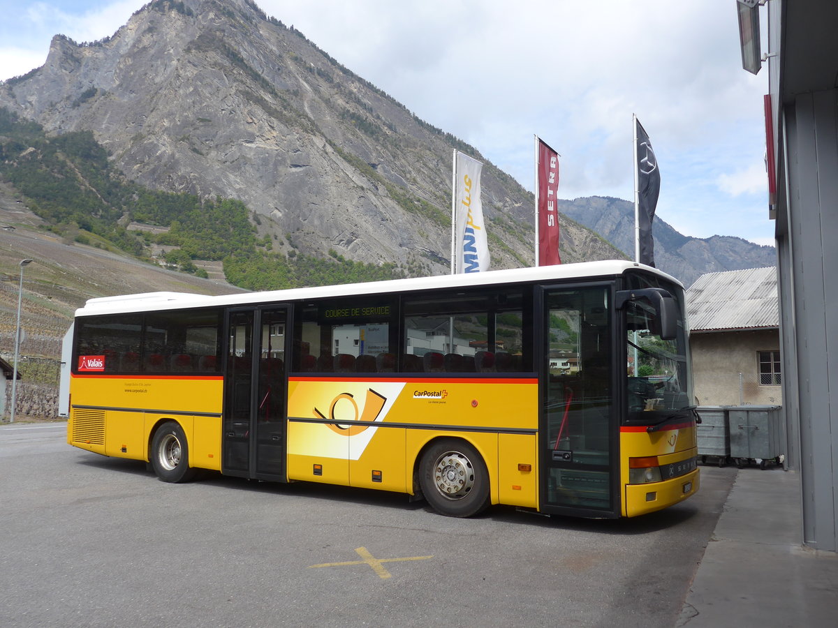 (170'196) - Buchard, Leytron - VS 241'982 - Setra (ex PostAuto Wallis; ex Zimmermann, Visperterminen) am 24. April 2016 in Leytron, Garage