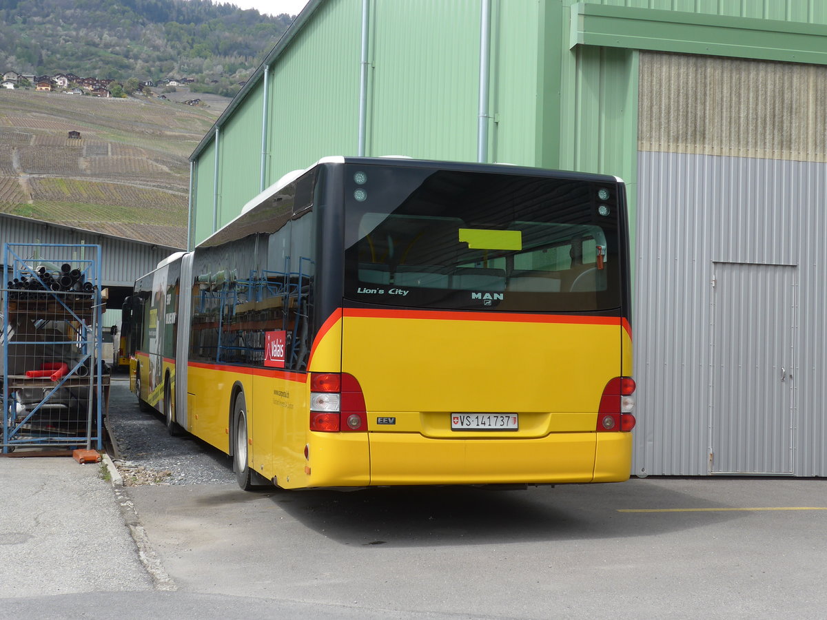 (170'205) - Buchard, Leytron - Nr. 158/VS 141'737 - MAN am 24. April 2016 in Leytron, Garage