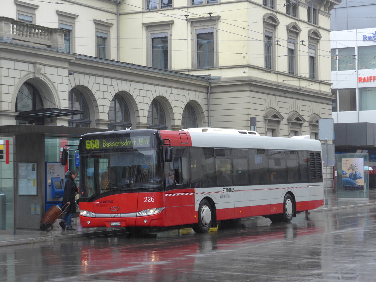 (170'498) - SW Winterthur - Nr. 226/ZH 745'226 - Solaris am 13. Mai 2016 beim Hauptbahnhof Winterthur