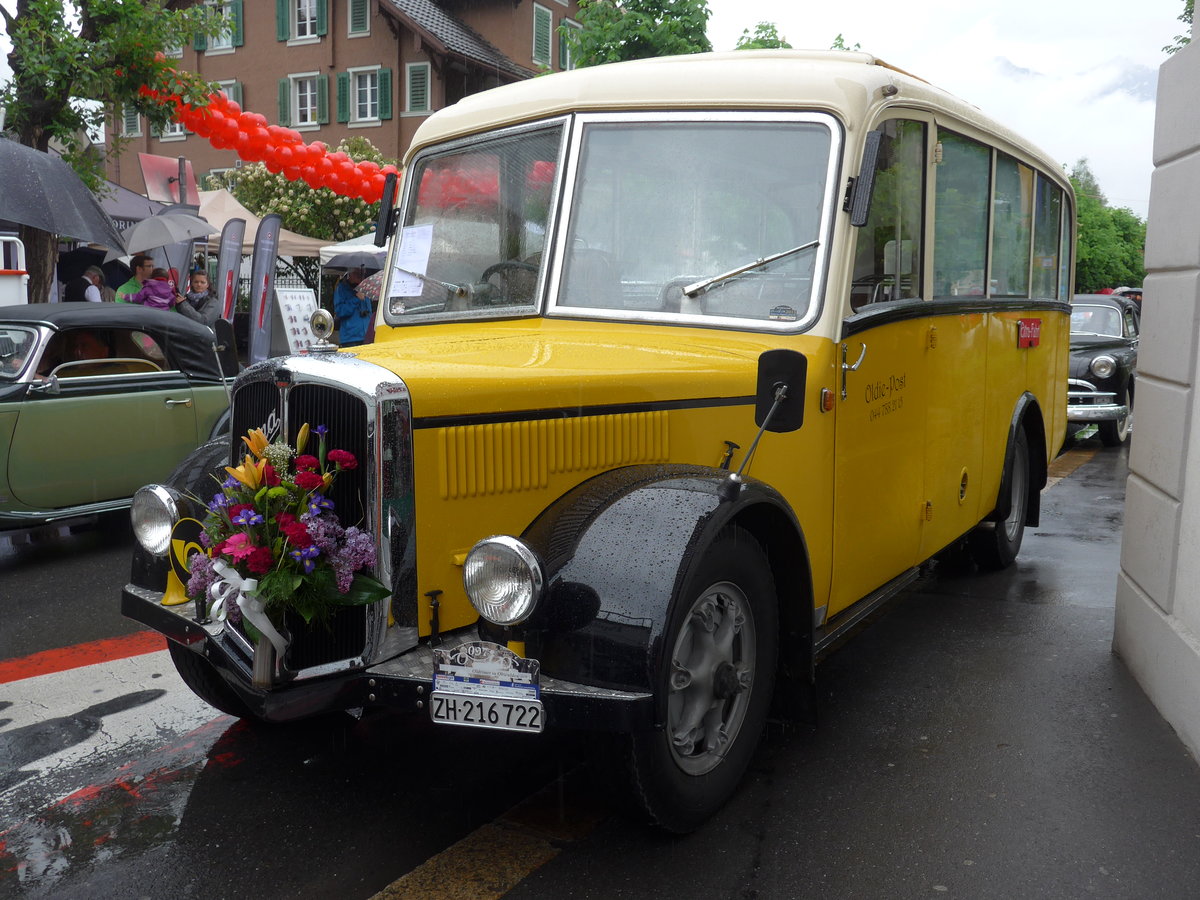 (170'590) - Moser, Schnenberg - ZH 216'722 - Berna/Hess (ex Barenco, Faido) am 14. Mai 2016 in Sarnen, OiO