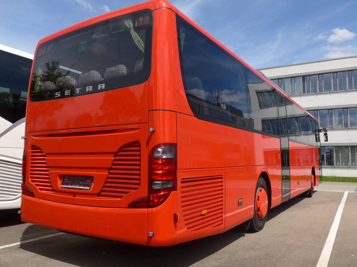 (171'161) - Reicheneder, Wallersdorf - Setra am 20. Mai 2016 in Neu-Ulm, Setrawerk