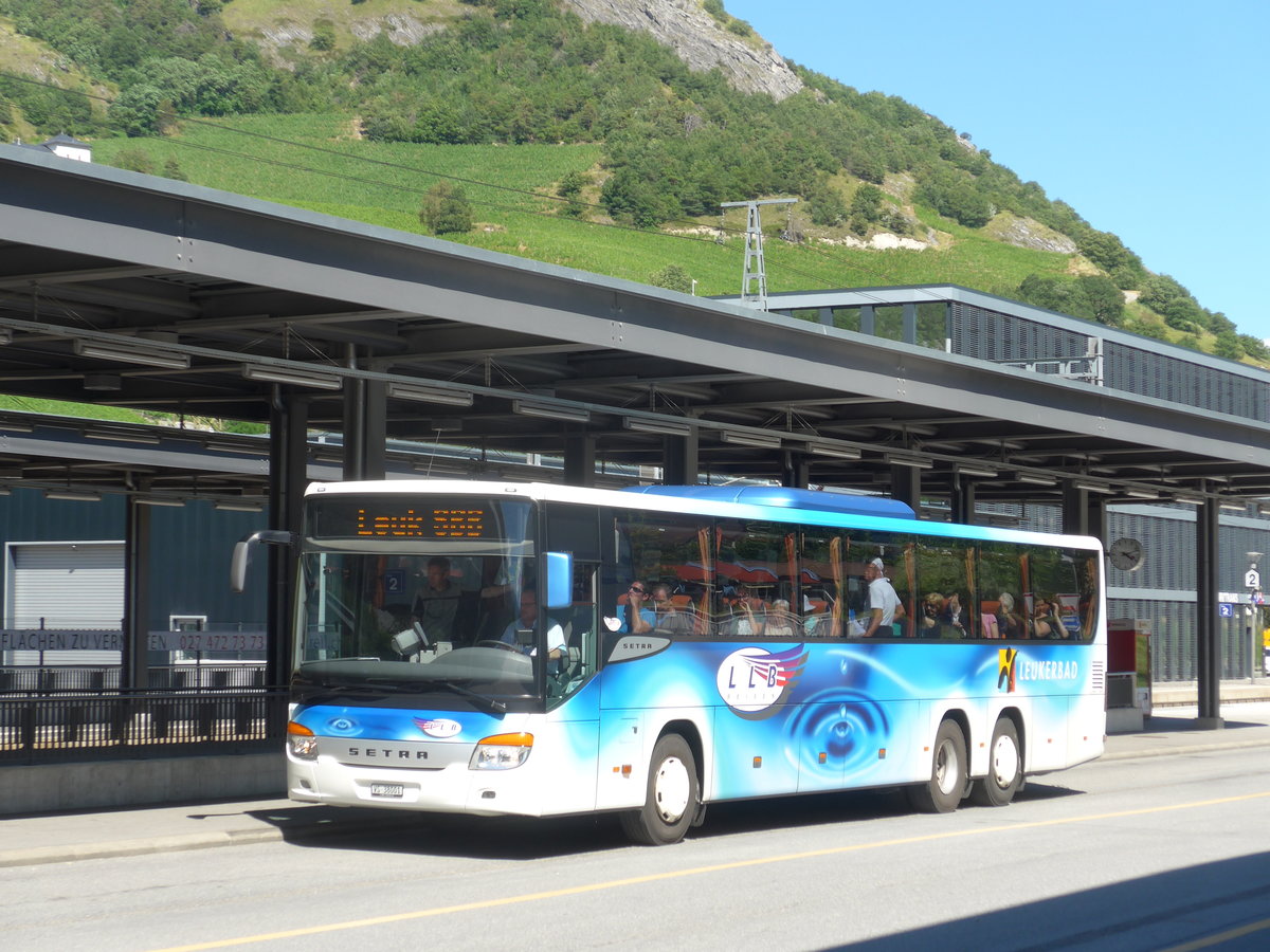 (172'736) - LLB Susten - Nr. 1/VS 38'001 - Setra am 3. Juli 2016 beim Bahnhof Leuk