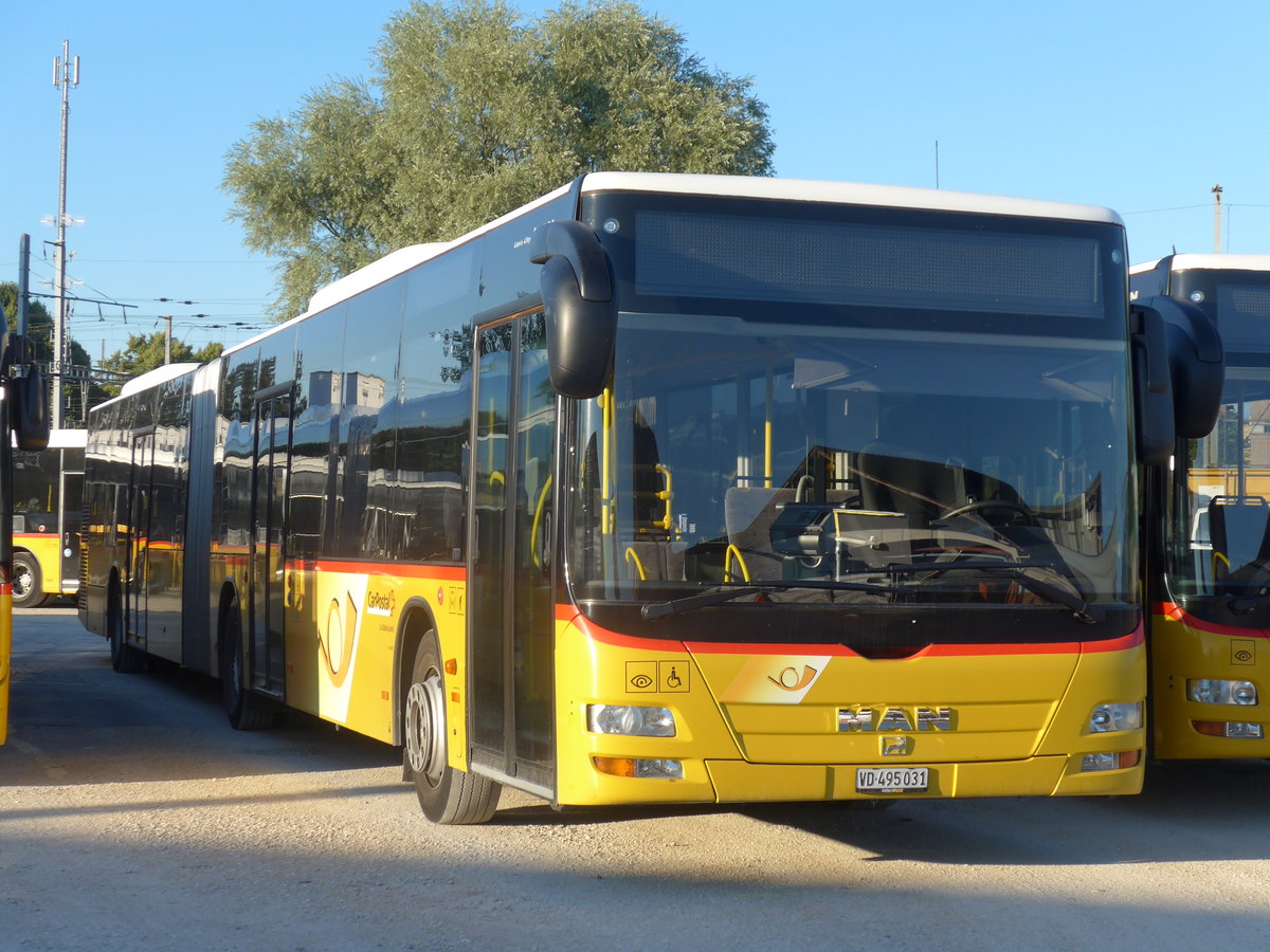 (172'799) - CarPostal Ouest - VD 495'031 - MAN am 10. Juli 2016 in Yverdon, Garage