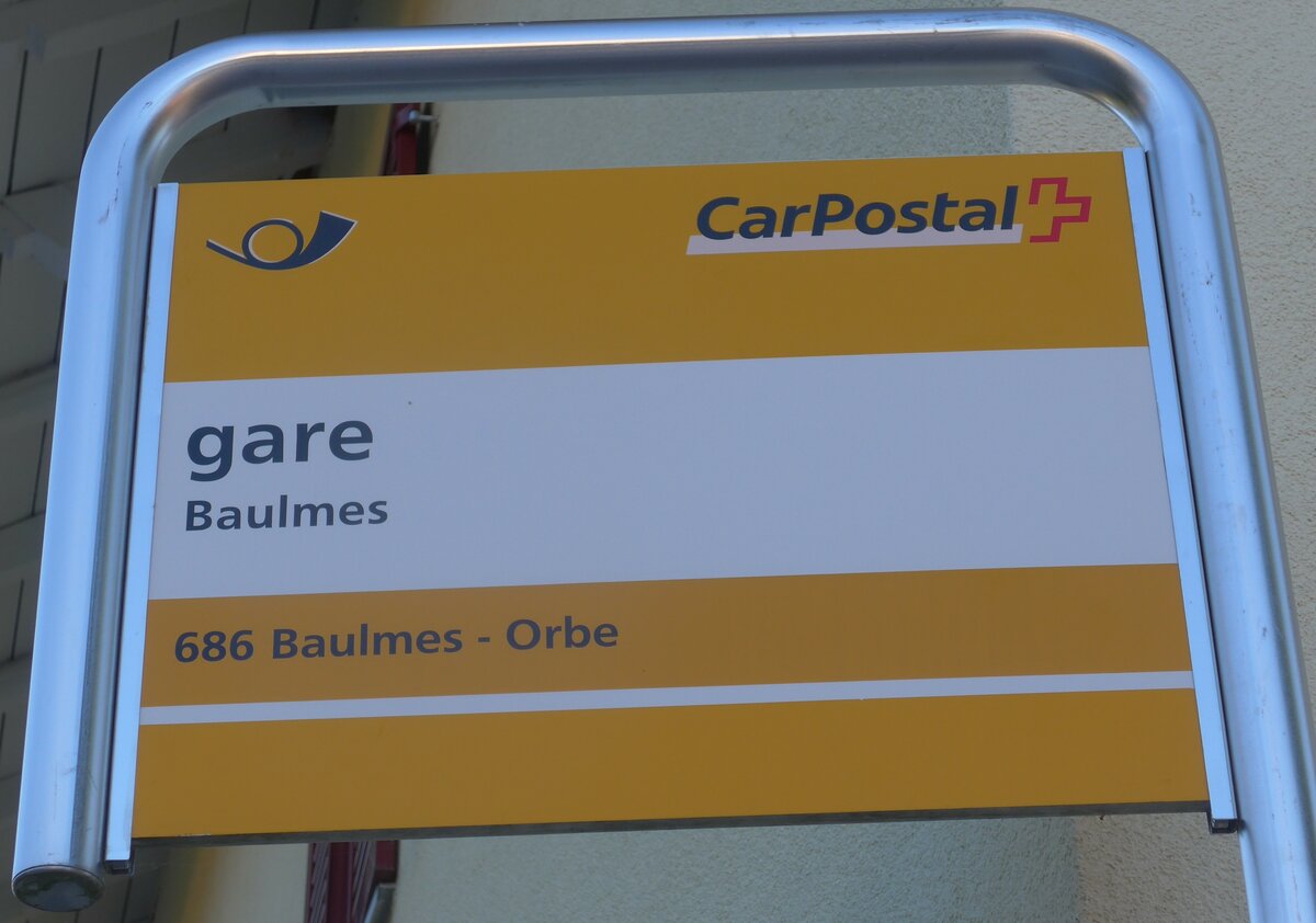 (173'148) - PostAuto-Haltestellenschild - Baulmes, gare - am 20. Juli 2016