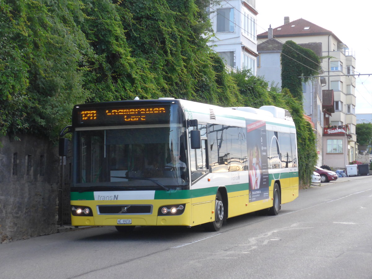 (173'537) - transN, La Chaux-de-Fonds - Nr. 218/NE 99'218 - Volvo (ex TN Neuchtel Nr. 218) am 1. August 2016 beim Bahnhof Neuchtel