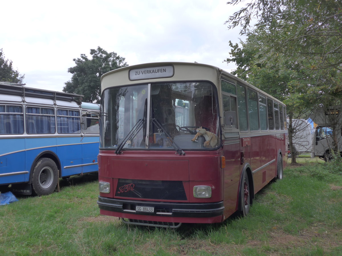 (174'084) - Aus der Schweiz: Liebi, Montlingen - SG 88'433 - Saurer/Tscher (ex Wespe, Altsttten; ex P 24'804) am 20. August 2016 in Bsingen, Bahnhof