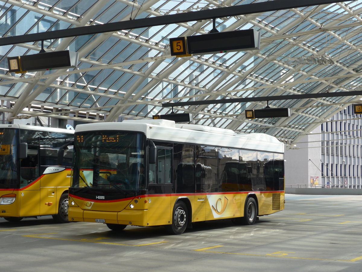 (174'267) - PostAuto Graubnden - GR 69'102 - Scania/Hess am 21. August 2016 in Chur, Postautostation