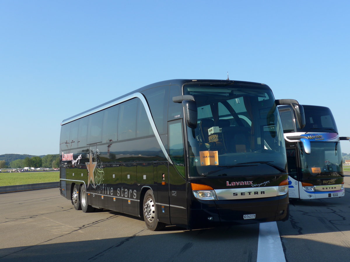 (174'384) - Lavaux Voyages, Oron-le-Chtel - VD 542'078 - Setra am 28. August 2016 in Estavayer-le-Lac, ESAF