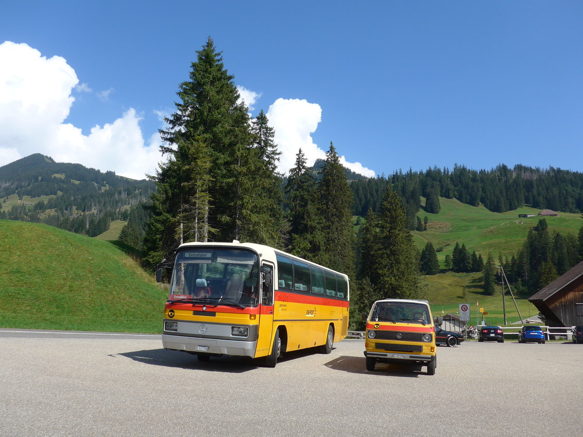 (174'880) - Buzzi, Bern - BE 910'789 - Mercedes (ex Mattli, Wassen) + Scheidegger, Schnbhl - BE 471'072 - VW (ex Berwert, Stalden) am 11. September 2016 in Srenberg, Rothornbahn