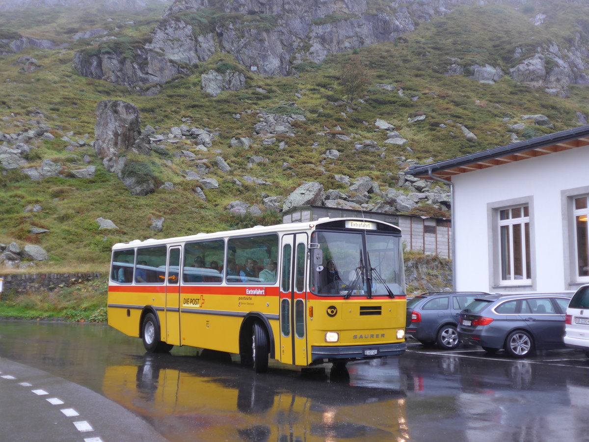 (175'039) - AVG Meiringen - Nr. 74/BE 607'481 - Saurer/R&J (ex P 24'357) am 18. September 2016 in Susten, Steingletscher