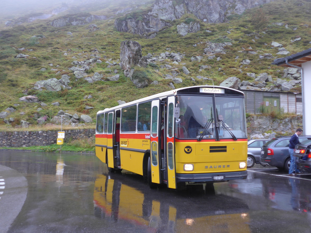 (175'044) - AVG Meiringen - Nr. 74/BE 607'481 - Saurer/R&J (ex P 24'357) am 18. September 2016 in Susten, Steingletscher