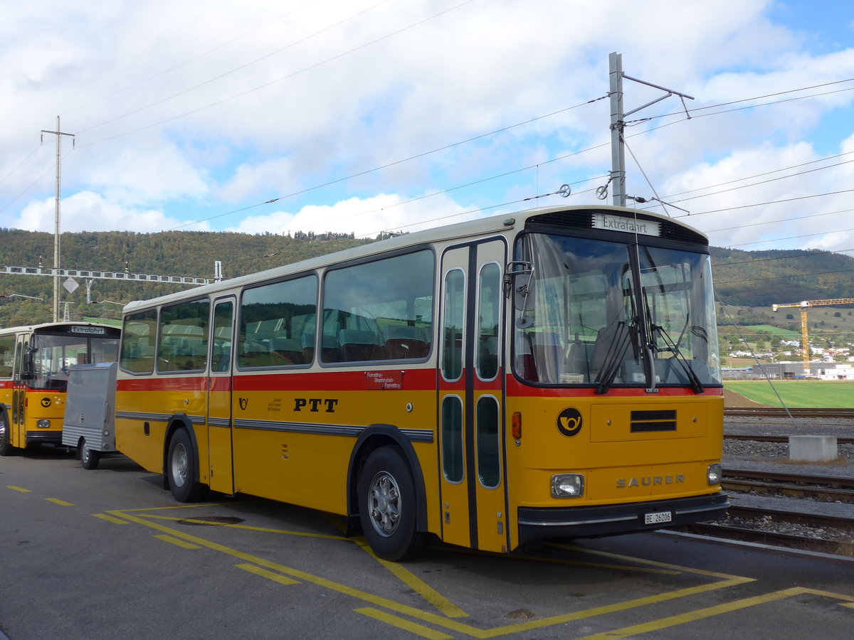 (175'379) - Schmid, Thrishaus - BE 26'206 - Saurer/Tscher (ex P 24'244) am 2. Oktober 2016 beim Bahnhof Glovelier