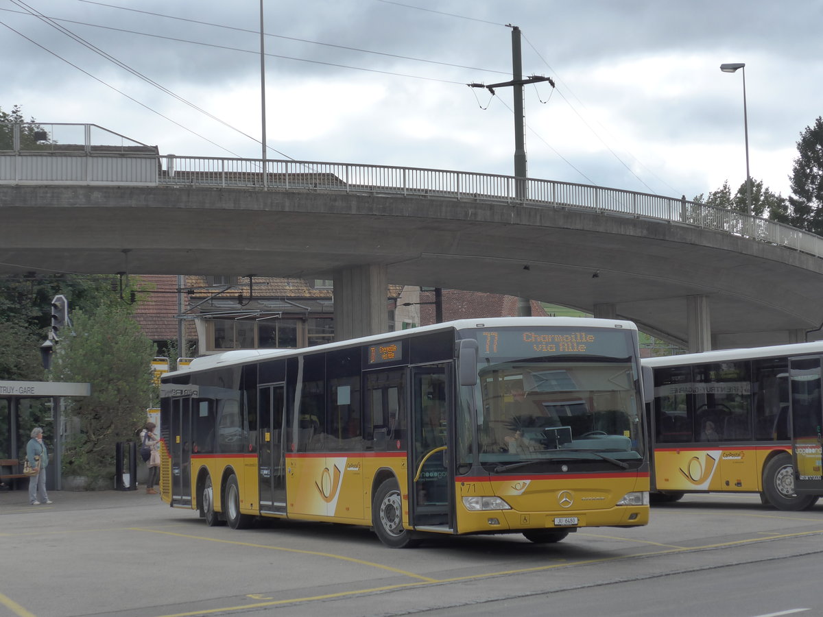 (175'466) - CarPostal Ouest - Nr. 71/JU 6480 - Mercedes (ex Stucki, Porrentruy Nr. 10) am 7. Oktober 2016 beim Bahnhof Porrentruy