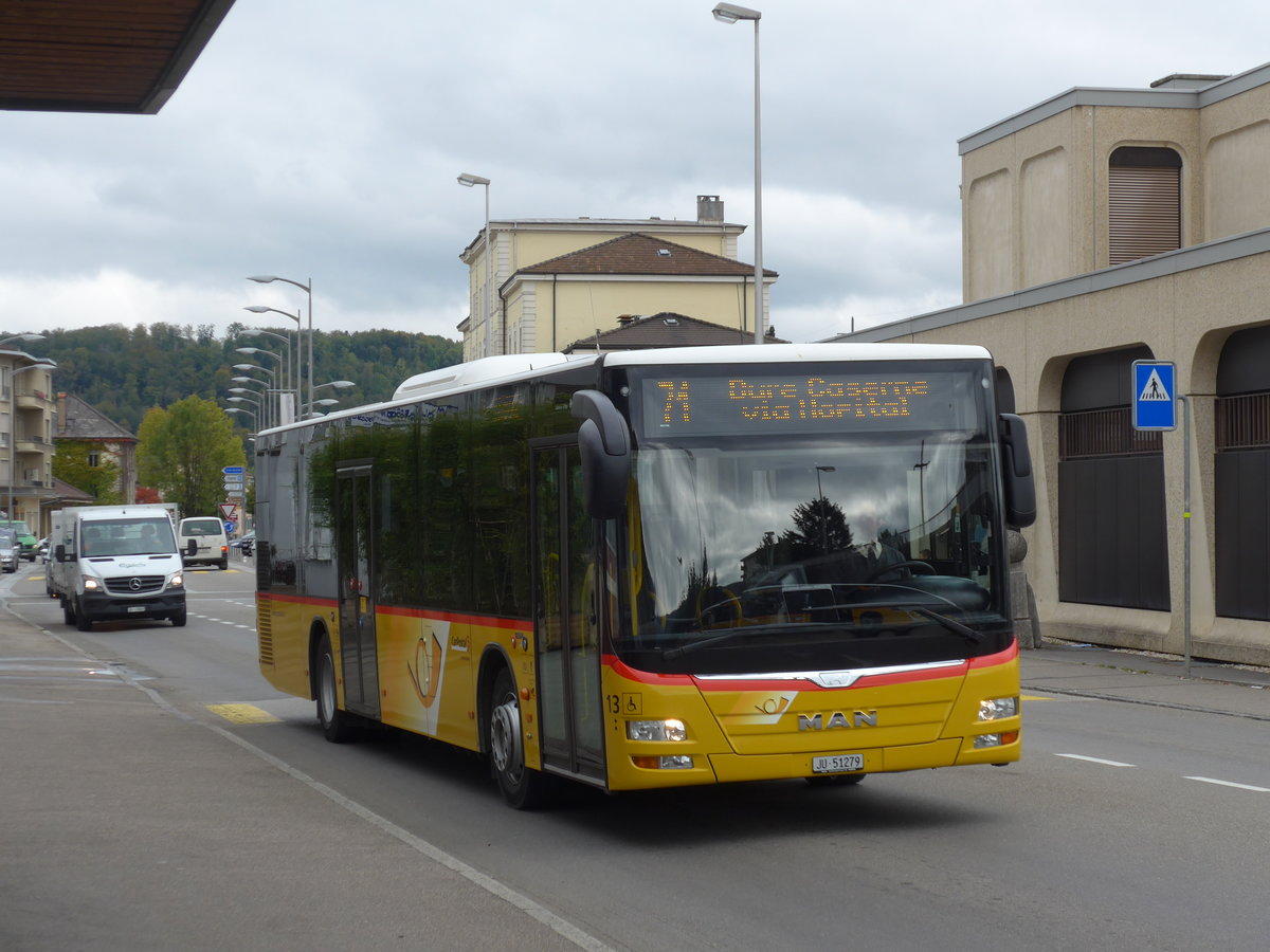 (175'468) - CarPostal Ouest - Nr. 13/JU 51'279 - MAN am 7. Oktober 2016 beim Bahnhof Porrentruy