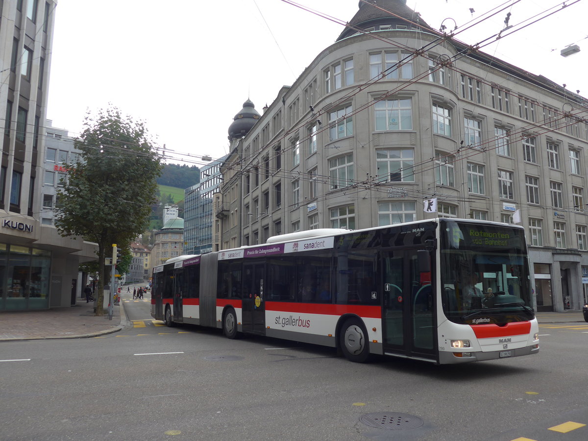 (175'655) - St. Gallerbus, St. Gallen - Nr. 290/SG 198'290 - MAN am 15. Oktober 2016 beim Bahnhof St. Gallen