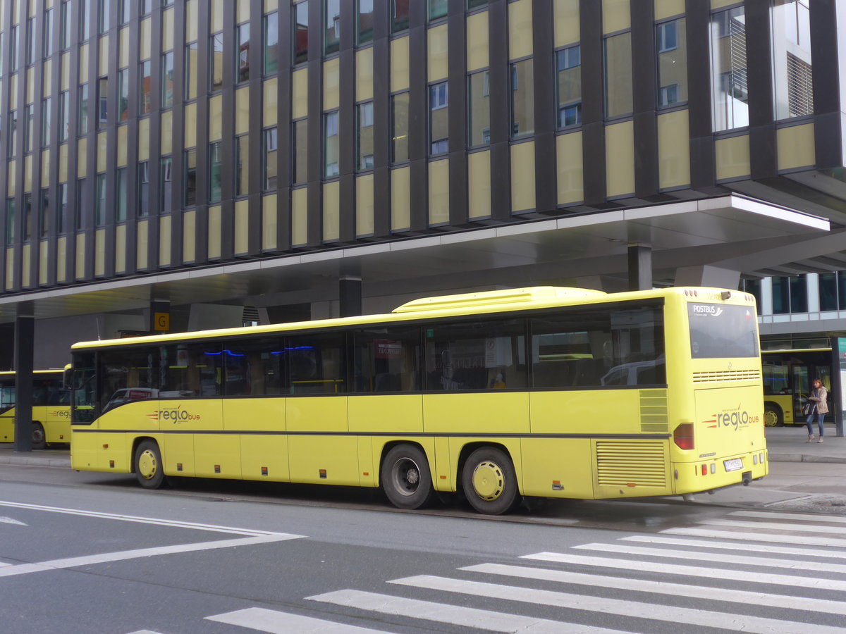 (175'803) - PostBus - PT 12'550 - Mercedes am 18. Oktober 2016 beim Bahnhof Innsbruck