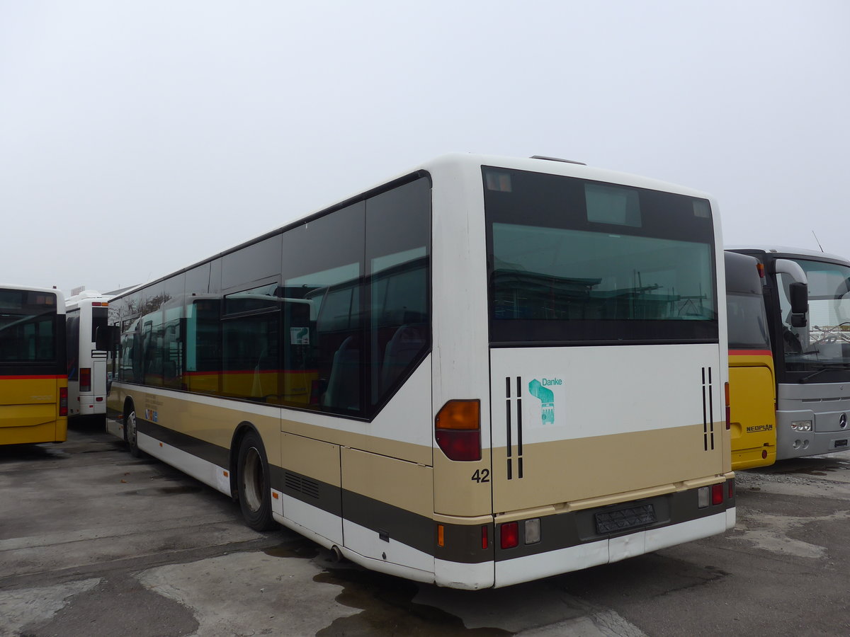 (176'451) - AZZK Zollikon - Nr. 42 - Mercedes am 4. November 2016 in Frauenfeld, Langdorfstrasse