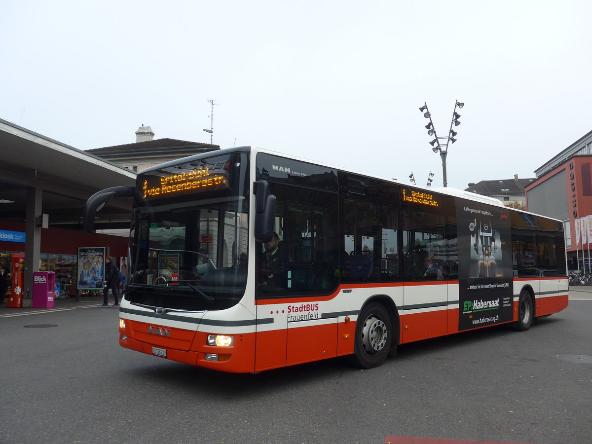 (176'503) - PostAuto Ostschweiz - TG 158'219 - MAN am 4. November 2016 beim Bahnhof Frauenfeld