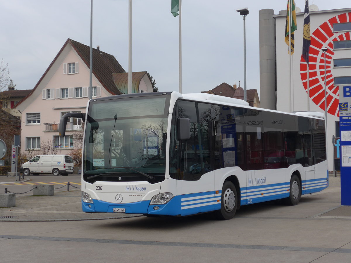 (176'715) - WilMobil, Wil - Nr. 236/SG 439'128 - Mercedes am 23. November 2016 beim Bahnhof Wil