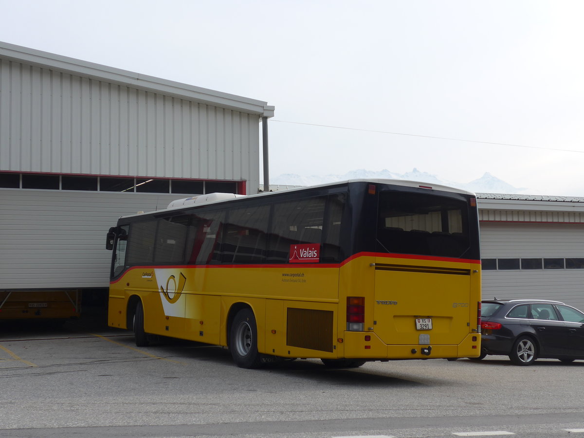 (176'746) - Evquoz, Erde - VS 3291 - Volvo am 26. November 2016 in Daillon, Garage