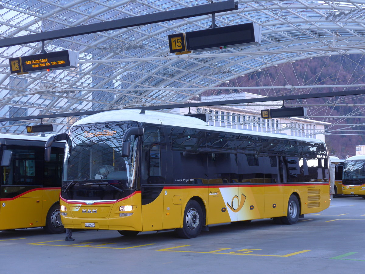 (177'084) - PostAuto Graubnden - GR 173'205 - MAN am 10. Dezember 2016 in Chur, Postautostation