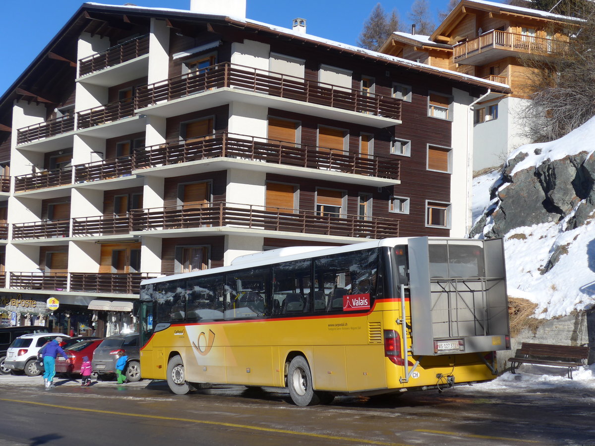 (178'109) - TSAR, Sierre - VS 127'372 - Setra am 21. Januar 2017 in St-Luc, Post