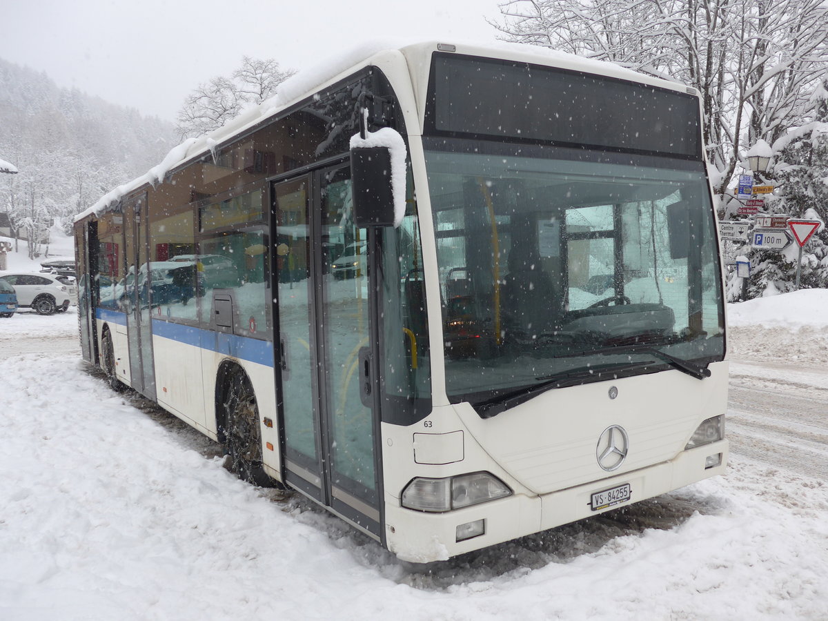 (178'257) - Buchard, Leytron - Nr. 63/VS 84'255 - Mercedes (ex Maag, Kloten Nr. 37) am 5. Februar 2017 in Ovronnaz, La Croise