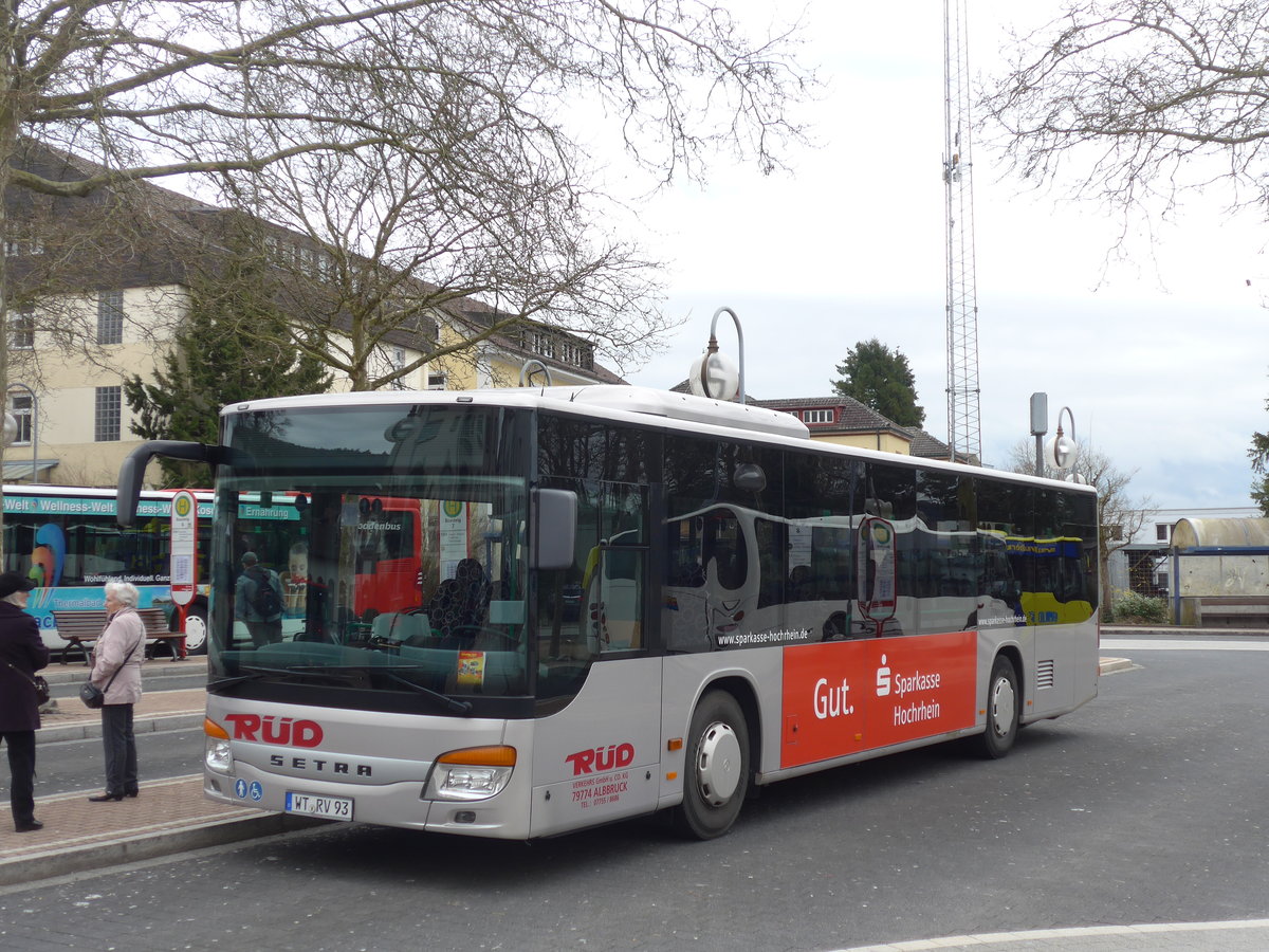 (179'012) - Rd, Albbruck - WT-RV 93 - Setra am 20. Mrz 2017 beim Bahnhof Waldshut