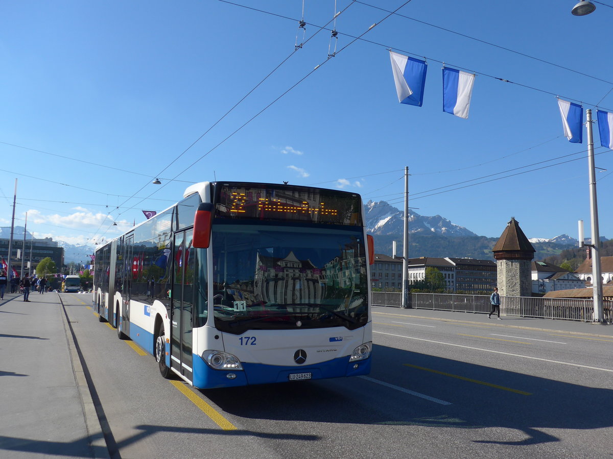 (179'435) - VBL Luzern - Nr. 172/LU 249'623 - Mercedes am 10. April 2017 in Luzern, Bahnhofbrcke