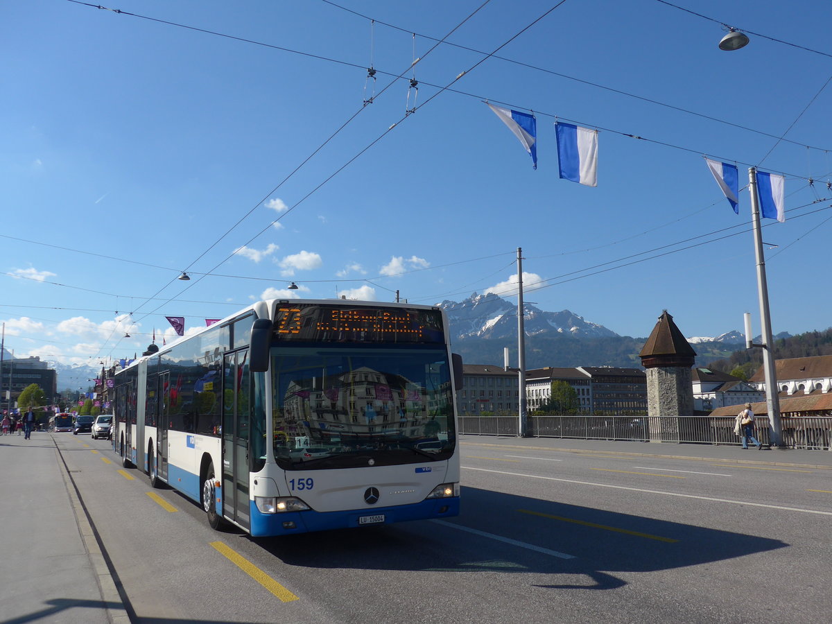 (179'459) - VBL Luzern - Nr. 159/LU 15'004 - Mercedes am 10. April 2017 in Luzern, Bahnhofbrcke