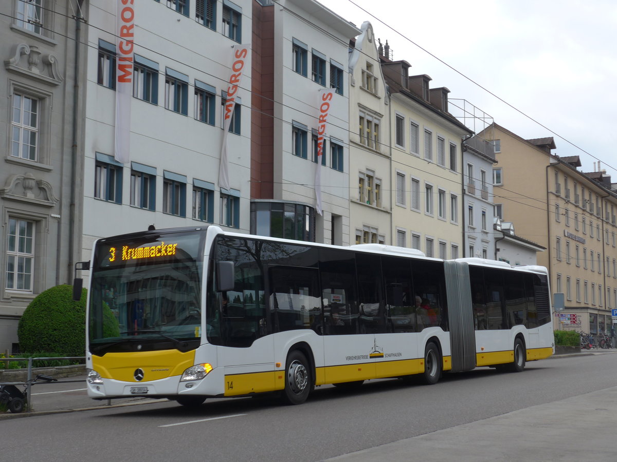 (179'694) - VBSH Schaffhausen - Nr. 14/SH 38'014 - Mercedes am 17. April 2017 beim Bahnhof Schaffhausen