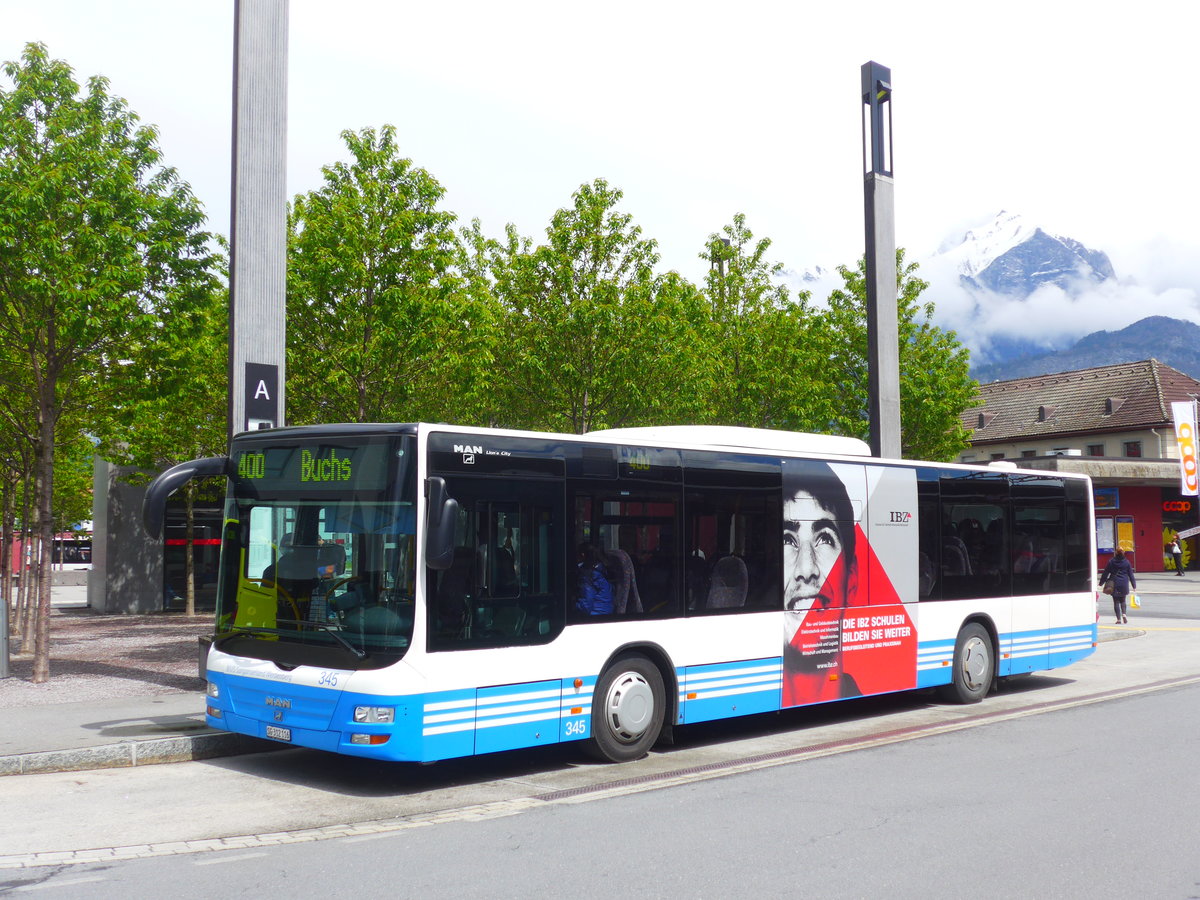 (180'002) - BSW Sargans - Nr. 345/SG 312'116 - MAN am 4. Mai 2017 beim Bahnhof Sargans