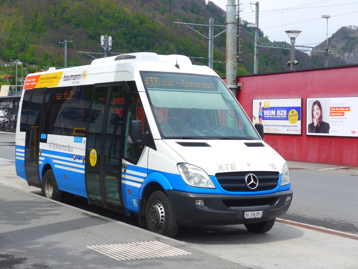 (180'019) - RTB Altsttten - Nr. 16/SG 336'851 - Mercedes am 4. Mai 2017 beim Bahnhof Sargans