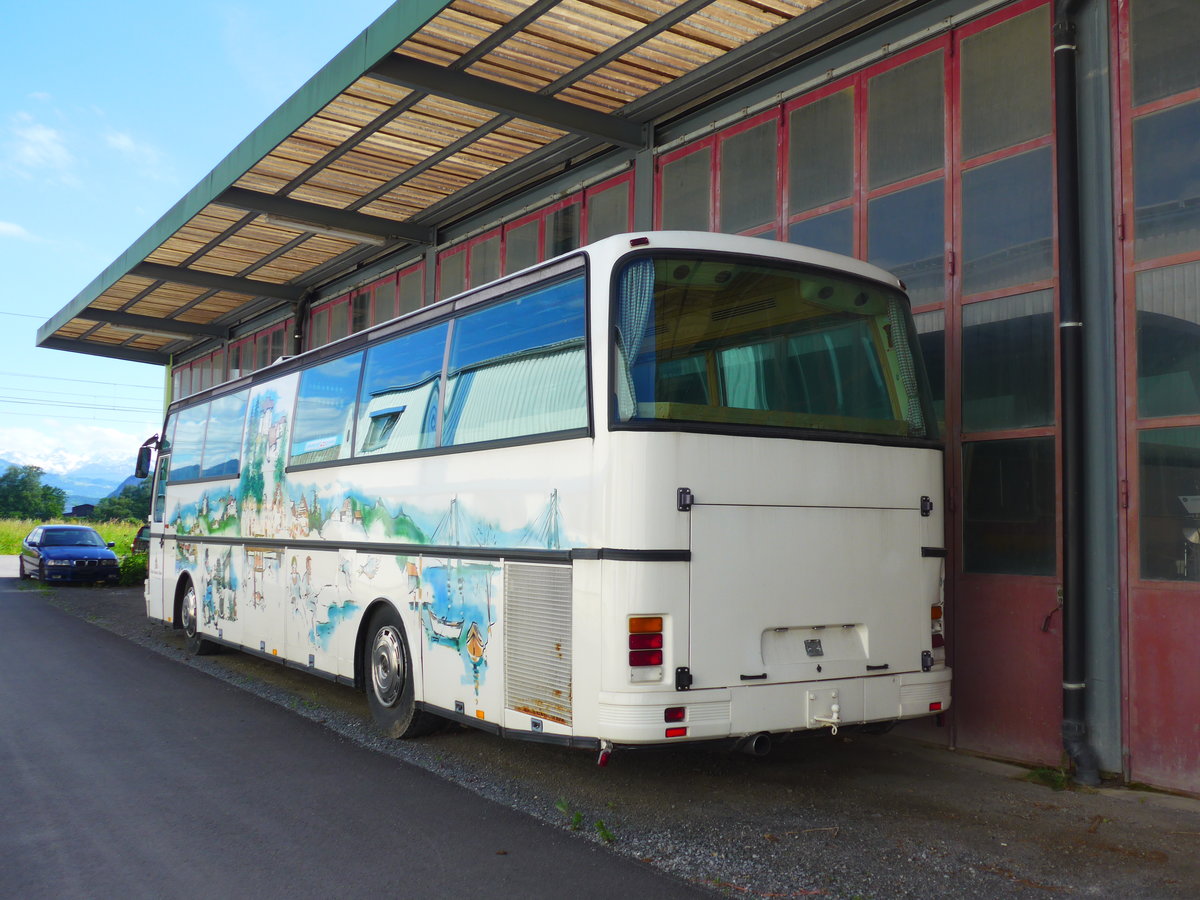 (180'247) - Schmid, Berneck - Setra am 21. Mai 2017 in Marbach