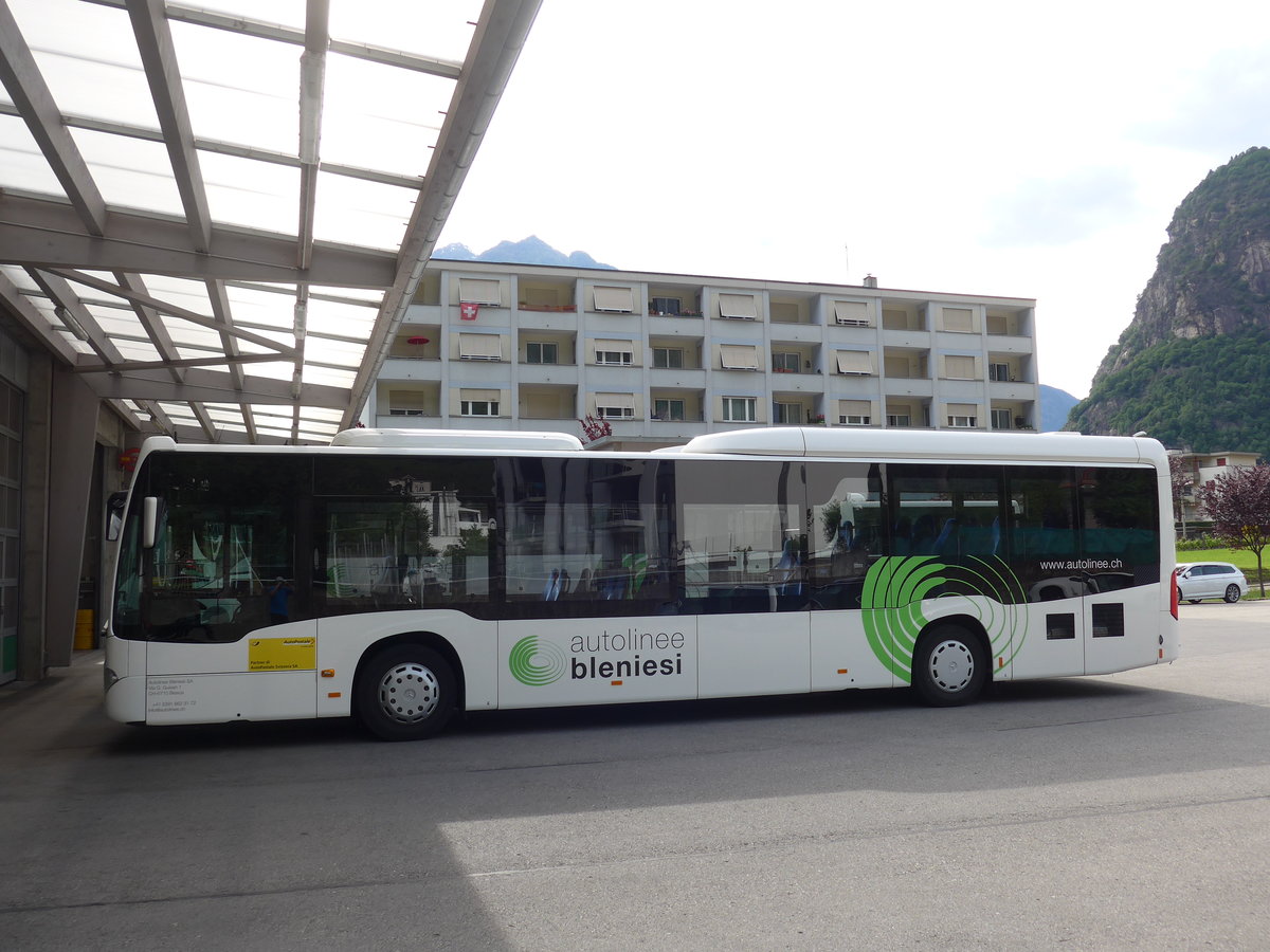 (180'611) - ABl Biasca - Nr. 23/TI 231'023 - Mercedes am 23. Mai 2017 in Biasca, Garage