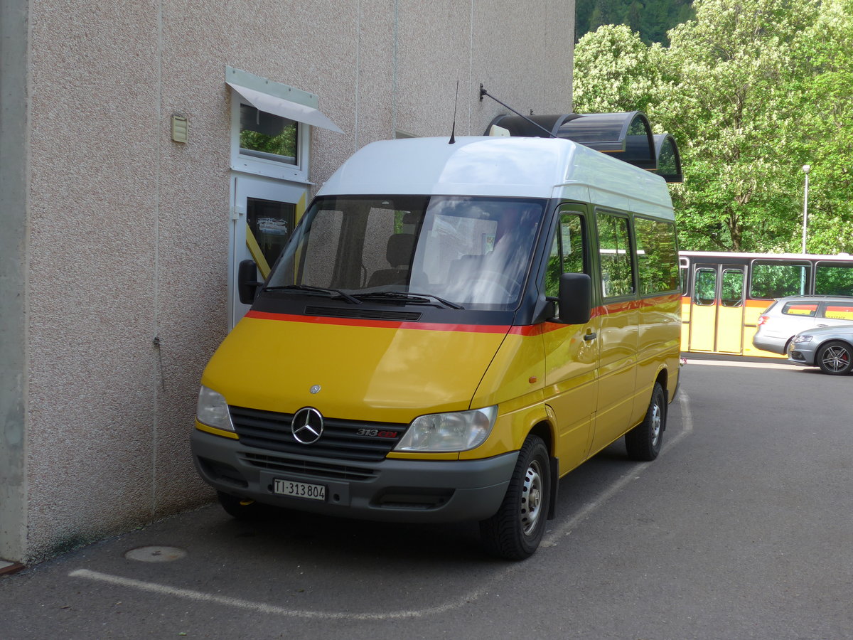 (180'638) - Barenco, Faido - TI 313'804 - Mercedes am 23. Mai 2017 in Faido, Garage