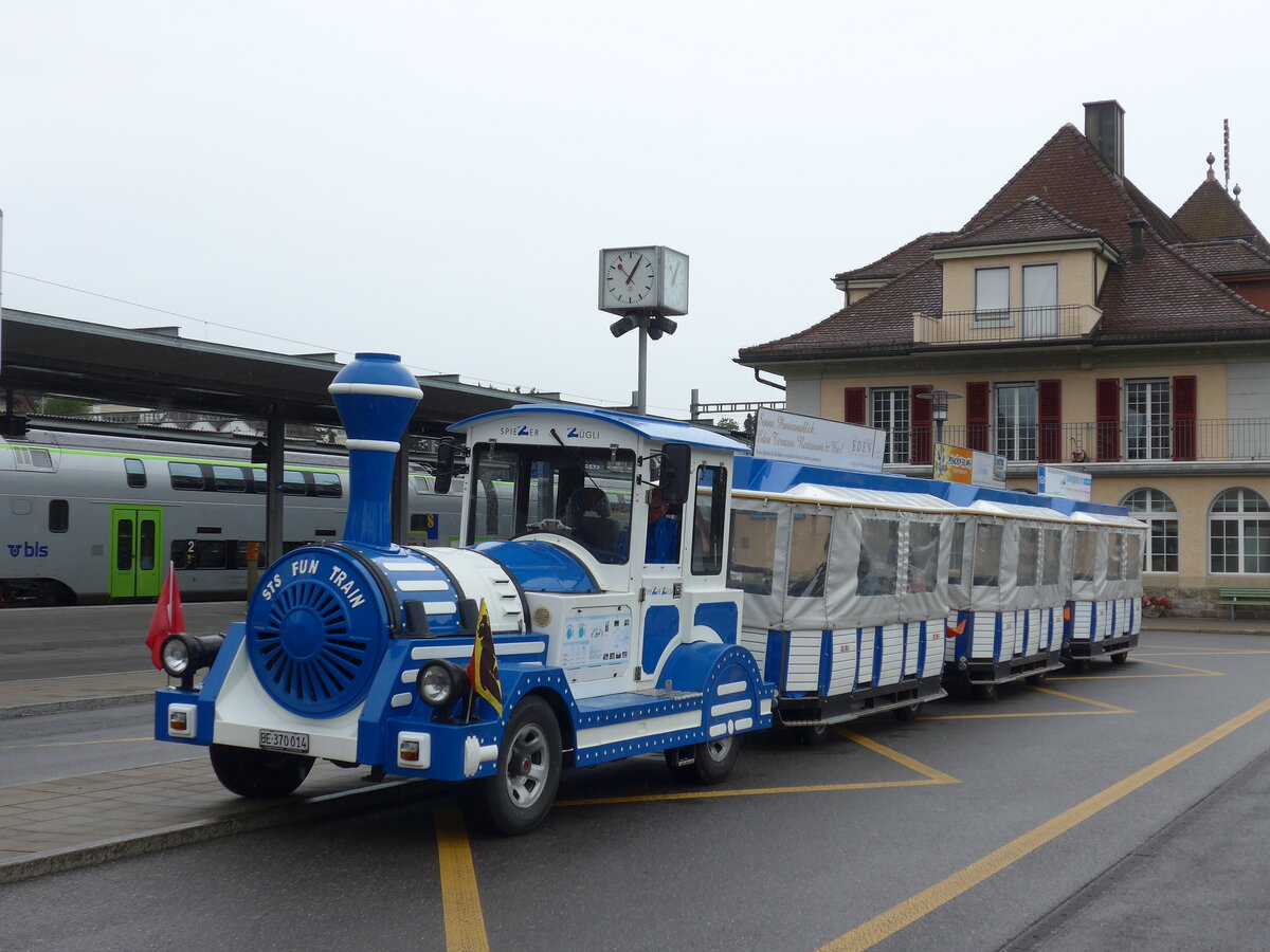(180'947) - Spiezer Zgli, Spiez - BE 370'014 - am 4. Juni 2017 beim Bahnhof Spiez