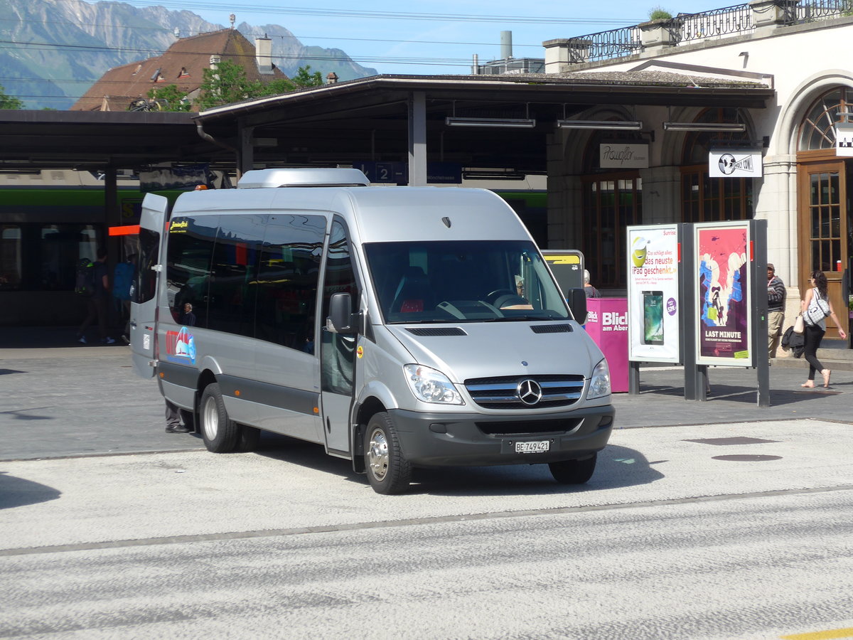 (180'988) - Ott, Steffisburg - BE 749'421 - Mercedes am 8. Juni 2017 beim Bahnhof Thun